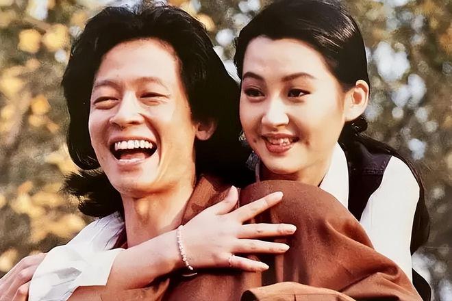 作不向资本低头的他守住内娱最后的脸面k8凯发一触即发不接广告不与冯小刚合(图4) 作不向资本低头的他守住内娱最后的脸面k8凯发一触即发不接广告不与冯小刚合(图4)